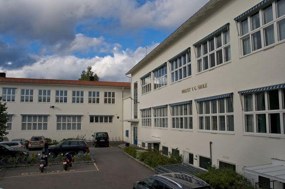 Bygning av Hellerud vgs avdeling på Holtet