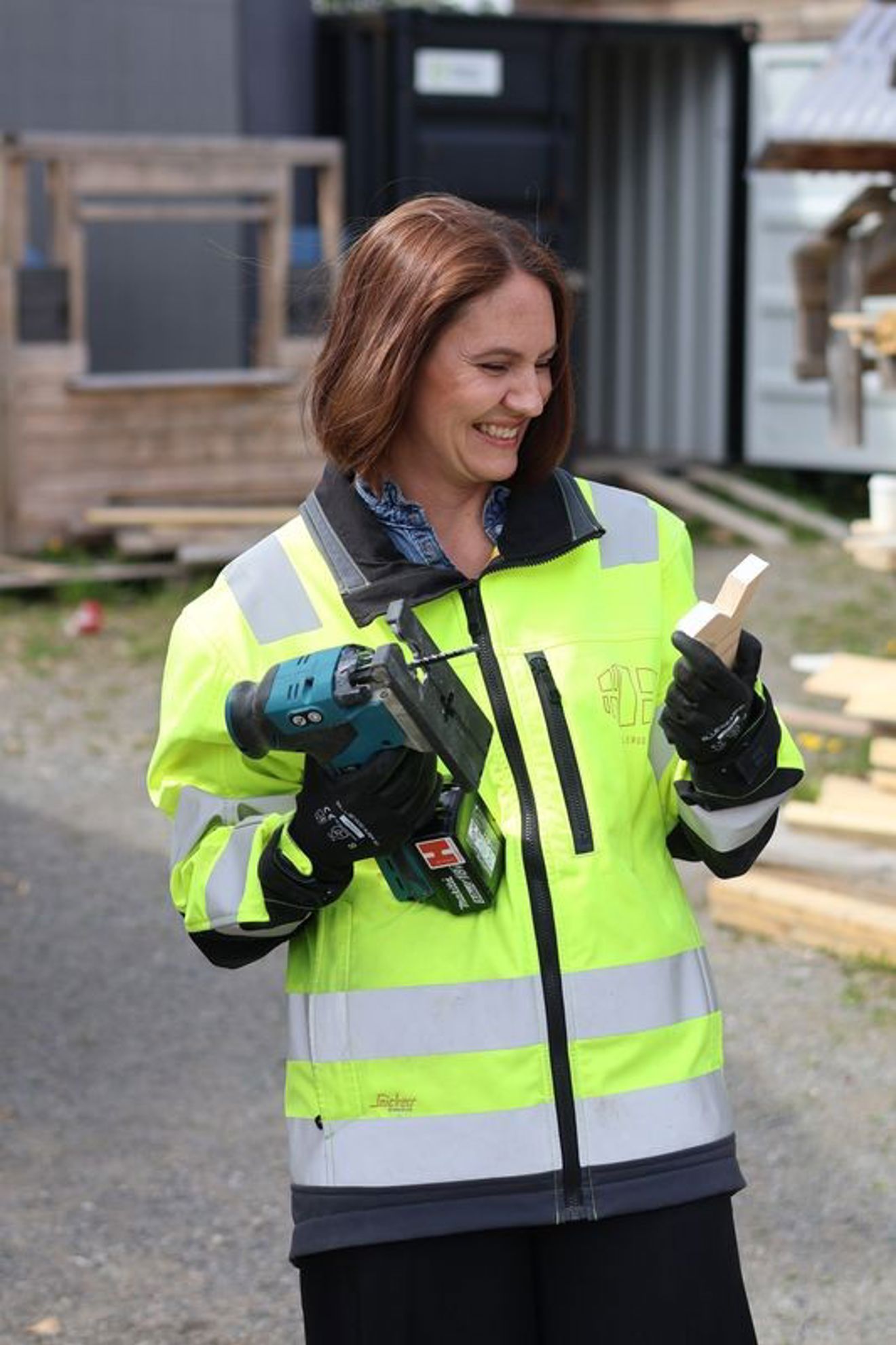 En person med sikkerhetsvest